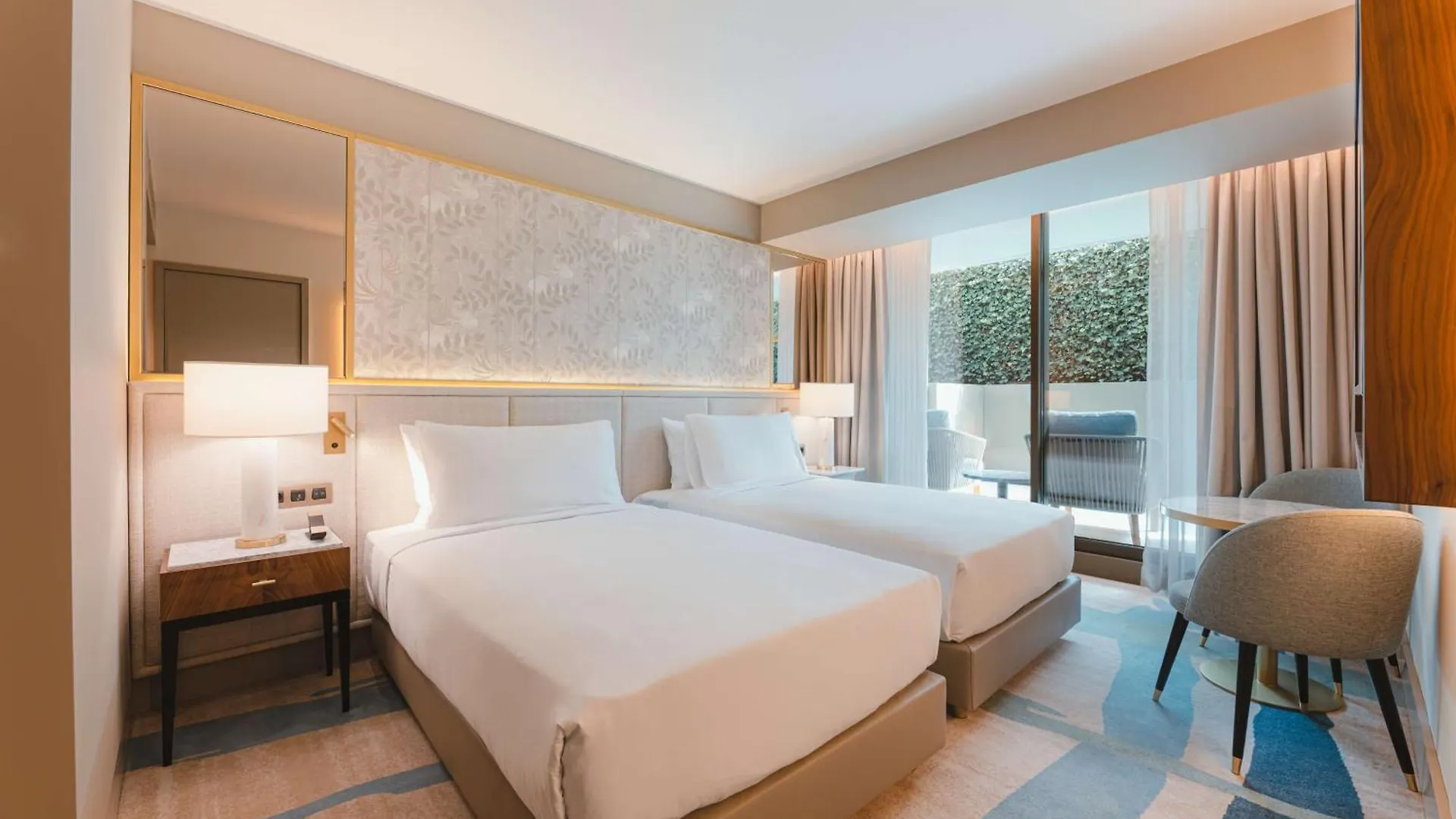 Legacy Hotel Cascais, Curio Collection By Hilton