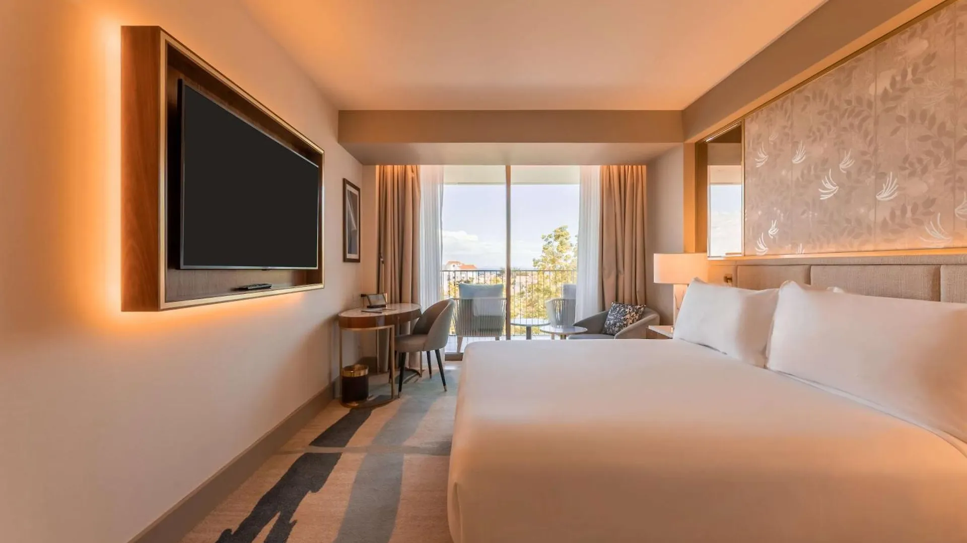Legacy Hotel Cascais, Curio Collection By Hilton